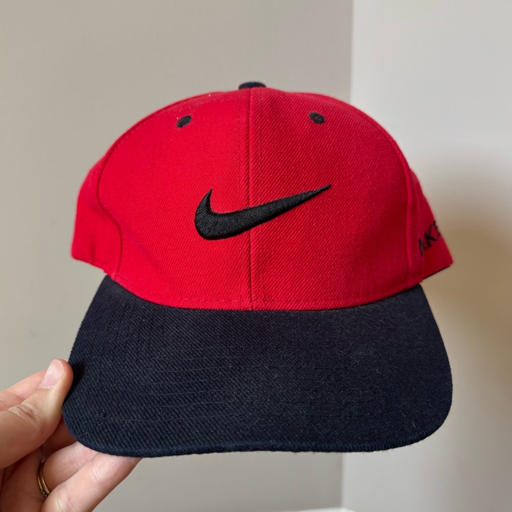 Vintage Nike Center Swoosh Spellout Snapback Muka Hat